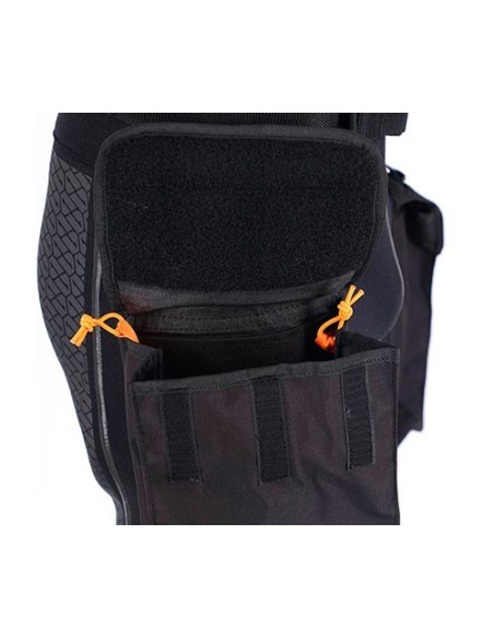 Apeks Tech Shorts (2021)